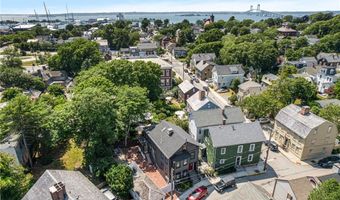 8 Cross St 1, Newport, RI 02840
