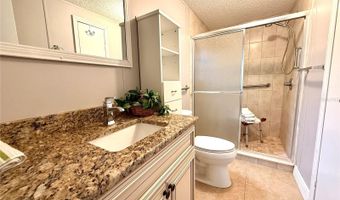 112 SAINT PIERRES Way, Apollo Beach, FL 33572