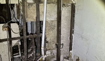 5951 S Elizabeth St, Chicago, IL 60636