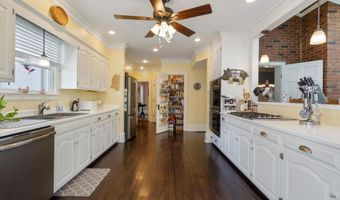 265 S Craft St, Holly Springs, MS 38635