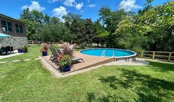 6135 Martha Dr, Aurora, IN 47001