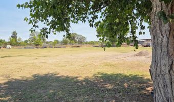 9 La Paloma Ct, Belen, NM 87002