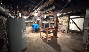 304-306 North St, Bennington, VT 05201