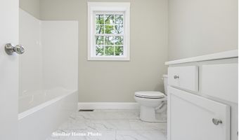 8-8 Coyote Ct, Barrington, NH 03825