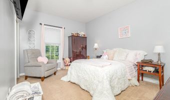 9995 Cedar View Ln, Aurora, IN 47001