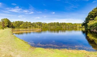 327 Autumn Pond Dr, Blythewood, SC 29016