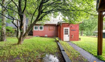 1558 E St, Anchorage, AK 99501