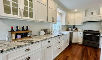 1209 NE 15th Ave, Aberdeen, SD 57401