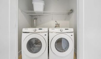 161 BROADWAY 1F, Bayonne, NJ 07002