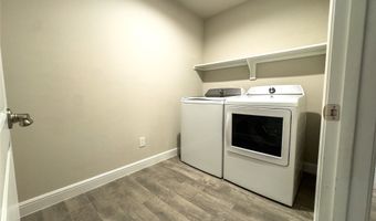 613 Breckenridge Park Dr, Alvarado, TX 76009
