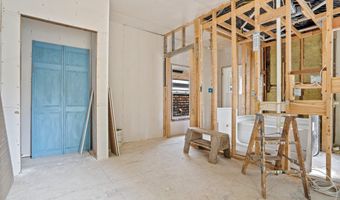 31 Bath St, Bath, ME 04530
