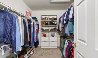 1044 Bicentennial Pkwy, Ann Arbor, MI 48108