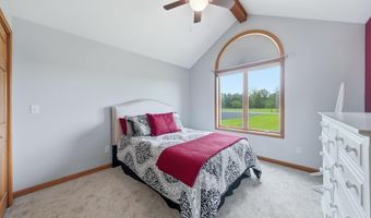 7833 Garman Rd, Auburn, IN 46706