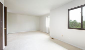 2623 Meade Ct, Ann Arbor, MI 48105