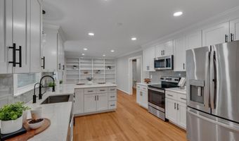 612 Phar Lap Ln, Bahama, NC 27503