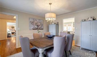 105 Moss Side Dr, Athens, GA 30607