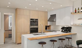 211 W Main St, Aspen, CO 81611