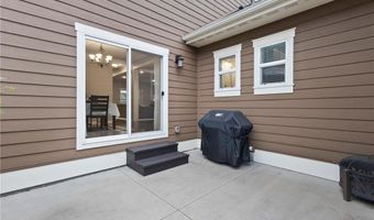 15563 Duck Trail Ln, Apple Valley, MN 55124