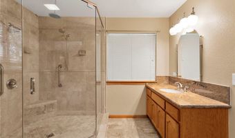13331 Waco Dr, Apple Valley, CA 92308