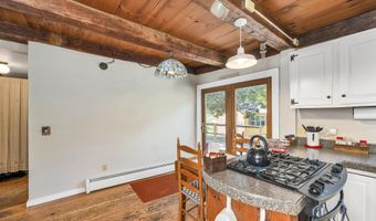 88 Harriman Hill Rd, Raymond, NH 03077