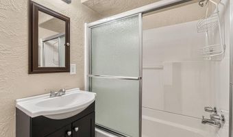 2002 11th St, Arcata, CA 95521
