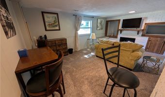 1494 Hilton Dr, Akron, OH 44313