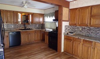 31 CHERRY St, Albion, PA 16401