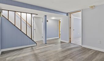 1107 N 13th St, Beatrice, NE 68310