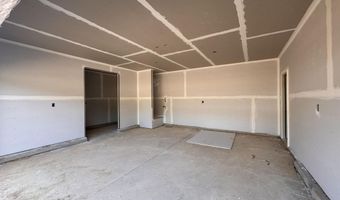 274 Rough Ridge Trl 33, Aberdeen, NC 28315