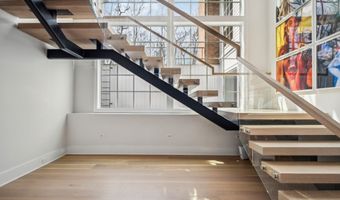 39 Timber Trl, Amagansett, NY 11930