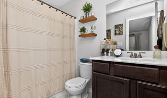 2832 21st St SW, Altoona, IA 50009