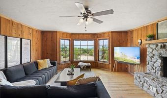 10821 Los Jordans Rd, Agua Dulce, CA 91390