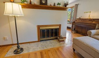 5550 Rd 36, Aurora, MN 55705