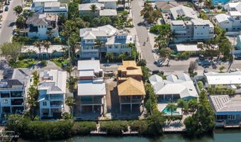 406 N SHORE Dr, Anna Maria, FL 34216