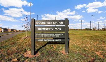 22565 WINDSOR LOCKS Sq, Ashburn, VA 20148