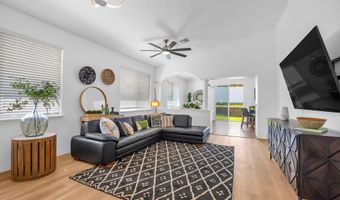 70 Hoku Puhipaka St, Kahului, HI 96732