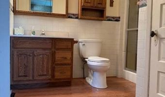 813 16th St, Aurora, NE 68818