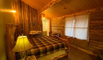 95 AUBURN FOREST Rd, Auburn, WY 83111