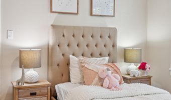 1915 Alameda Ave, Alameda, CA 94501