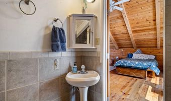22 CR 2082, Alpine, AZ 85920