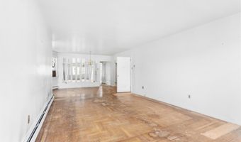 42 E 40th St, Bayonne, NJ 07002