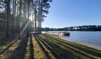 501 Southern Lakes Dr, Arabi, GA 31712