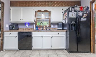 1214 WILDOAK Dr, Anniston, AL 36206