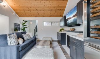 129 Santa Cruz Ave, Aptos, CA 95003
