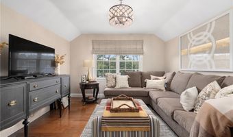 470 Sylvan Ct, North Kingstown, RI 02874