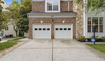 705 N ASHTON St, Alexandria, VA 22312
