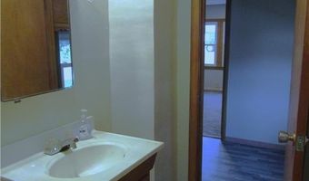 432 S Munsterman St, Appleton, MN 56208
