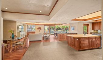 230 E Panana Pl, Kihei, HI 96753