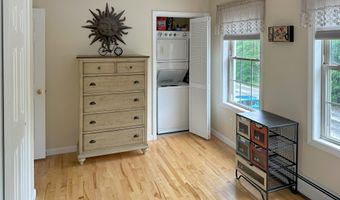 1016 State St, Bangor, ME 04401