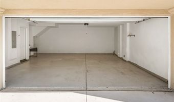 928 E Twill Ct, Anaheim, CA 92802